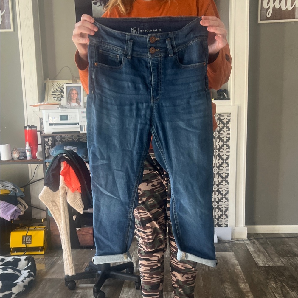 No Boundaries Dark Blue Ankle Jeans